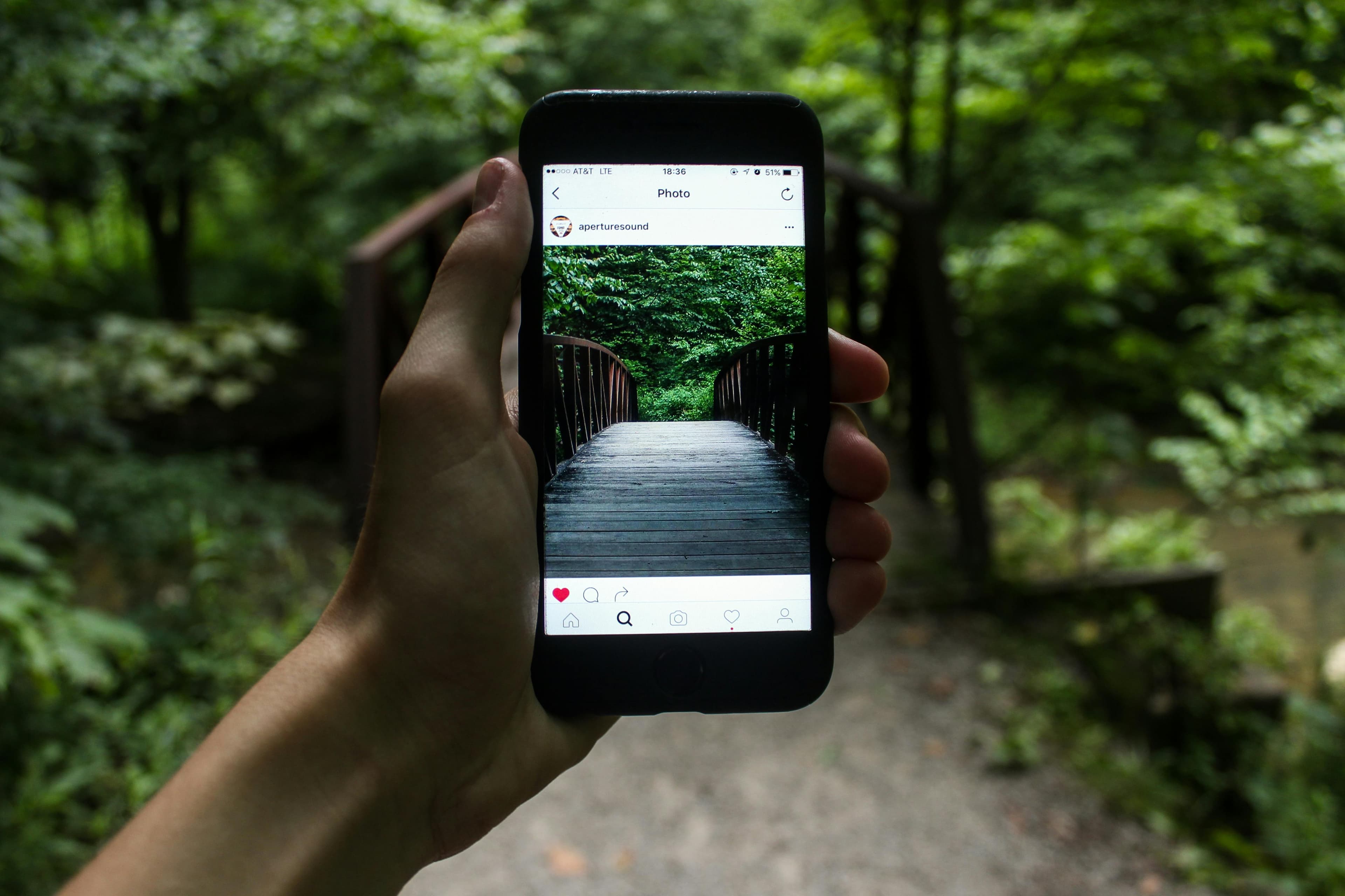 7 Cara Realistis Hasilkan Uang dari Instagram di 2025